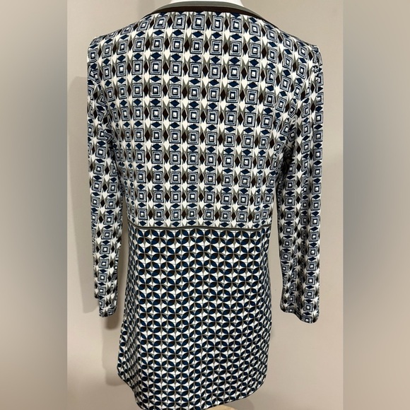 Max Studio 3/4 Sleeve Tunic - Picture 3 of 8